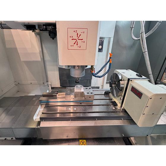 Вертикальный фрезерный обрабатывающий центр DMTG VDLS1000