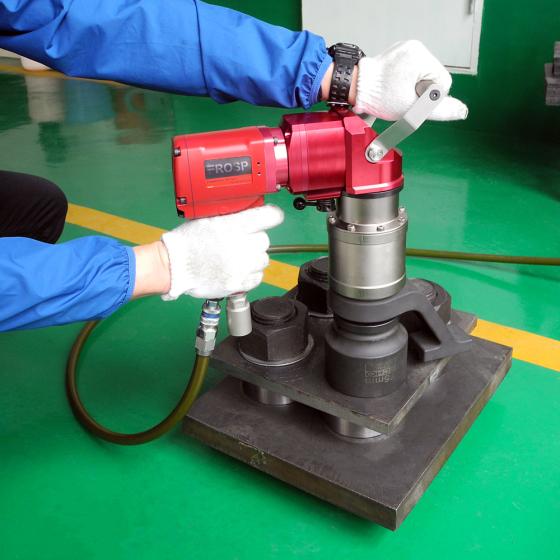 Пневмогайковерт динамометрический угловой FROSP LPK-7-40A